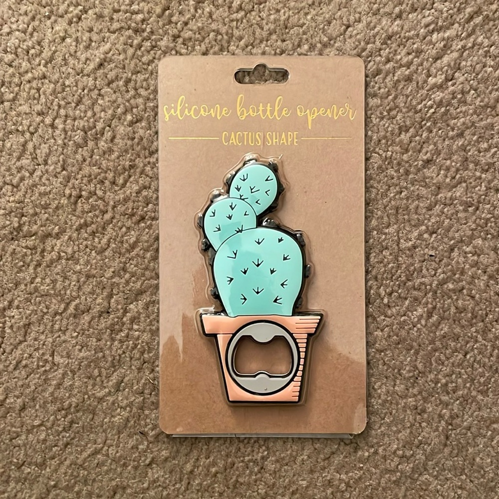 TMD Retail Cactus Shaped Silicone Bottle Opener